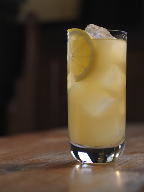 AppleDEW Cocktail